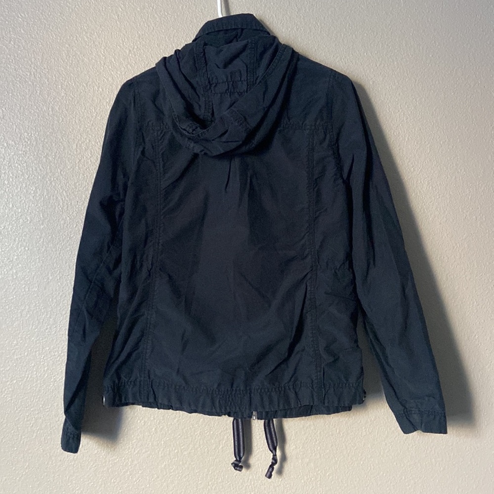 Women's Jacket - Picture 2 of 3